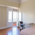 Rent 7 bedroom apartment in Lisbon