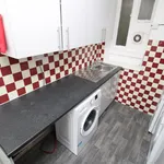 Rent 5 bedroom house in Pontypridd