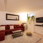 Rent 3 bedroom apartment of 10 m² in Paris