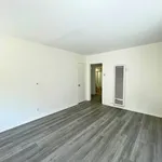 Rent 1 bedroom apartment of 55 m² in Los Angeles