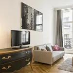 Appartement de 592 m² avec 1 chambre(s) en location à Paris