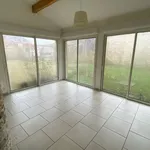 Maison de 88 m² avec 4 chambre(s) en location à Siecq