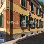 Affitto 3 camera appartamento di 83 m² in Bologna