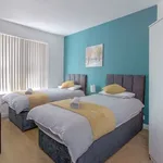 Rent 4 bedroom flat in West Midlands