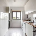 Rent 2 bedroom apartment of 83 m² in lisbon