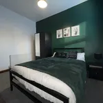 Rent 1 bedroom apartment in Leeds