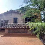 Rent 5 bedroom house of 130 m² in Siena