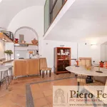 Rent 2 bedroom apartment of 50 m² in Naples