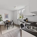 Rent 5 bedroom apartment of 80 m² in Berlin