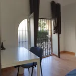 Rent 7 bedroom apartment in Granada