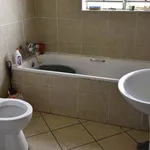 Rent 2 bedroom apartment in Pretoria