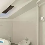 Affitto 5 camera appartamento di 140 m² in Bologna