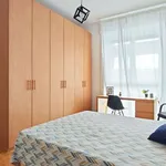 Rent a room in milan