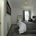 Rent 3 bedroom apartment in North West England