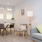 Alquilo 3 dormitorio apartamento de 65 m² en Barcelona