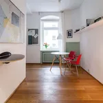 Rent 1 bedroom apartment of 40 m² in Berlin