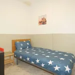 Rent a room of 44 m² in Barcelona