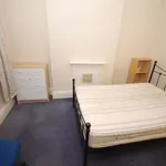 Rent 7 bedroom house in West Midlands