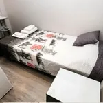 Alquilo 2 dormitorio apartamento de 58 m² en Malaga']