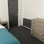 Rent 6 bedroom house in Hull