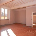 Rent 3 bedroom apartment of 86 m² in Pistoia