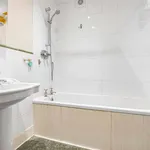 Rent 2 bedroom flat in London