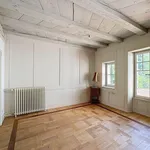 Appartement de 4 pièces de 173m2 avec poutres apparentes