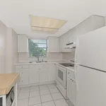 Rent 1 bedroom apartment of 62 m² in Sarasota