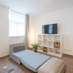 Miete 2 Schlafzimmer wohnung von 85 m² in Dresden