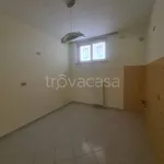 Affitto 3 camera appartamento di 80 m² in Valenzano