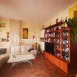 3-room flat via Giuseppe Verdi, Centro, Opera