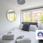 Rent 2 bedroom flat in London