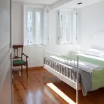 Rent 3 bedroom apartment in Porto