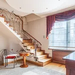 Rent 6 bedroom house of 300 m² in Warszawa