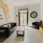 Rent 4 bedroom apartment of 150 m² in barcelona