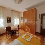 Rent 4 bedroom apartment of 125 m² in Padova