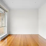 Rent 2 bedroom apartment in Toorak