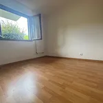 Appartement de 62 m² avec 3 chambre(s) en location à Eaux