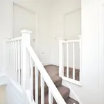 Rent 2 bedroom flat in Essex