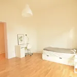 Miete 3 Schlafzimmer wohnung von 75 m² in Frankfurt am Main