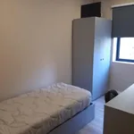 Rent 20 bedroom apartment in Porto