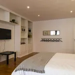 Rent a room in lisbon