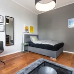 Miete 2 Schlafzimmer wohnung von 65 m² in Berlin