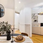 Rent 4 bedroom apartment of 100 m² in Paris