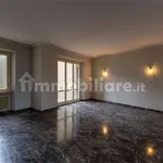 Rent 5 bedroom apartment of 257 m² in Florence