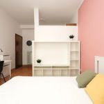 Rent a room in Milan