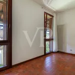 Rent 4 bedroom apartment of 148 m² in Vicenza