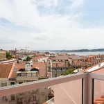 Rent 3 bedroom apartment of 100 m² in Lisbon