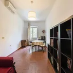 Rent 1 bedroom apartment of 65 m² in florence