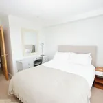 Rent 2 bedroom flat in Brighton